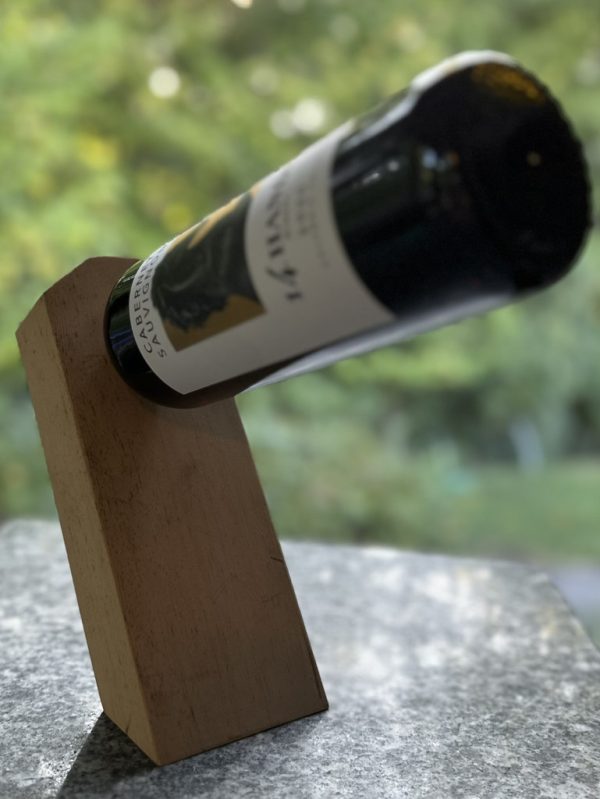 Balancing Wine Holder